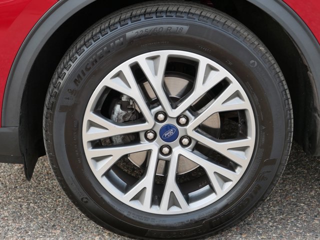 Certified 2022 Ford Escape SEL image 10