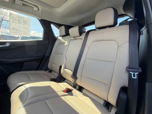 Certified 2021 Ford Escape Titanium w/ Class II Trailer Tow Package image 24