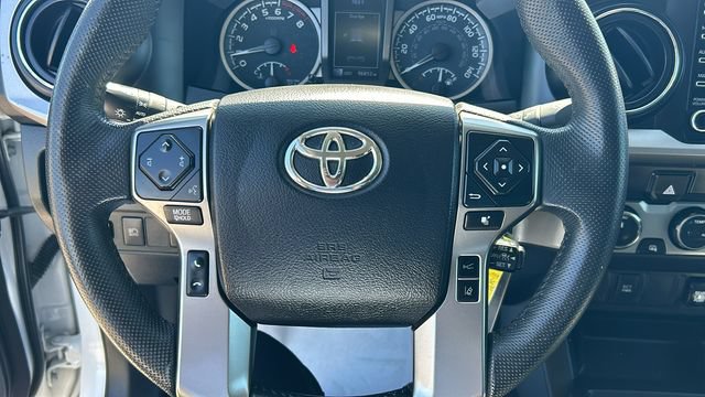 Used 2021 Toyota Tacoma SR5 AWD/4WD image 19