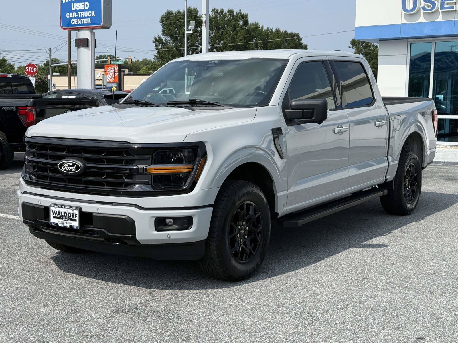 Certified 2024 Ford F150 XLT w/ Equipment Group 302A MID AWD/4WD image 5