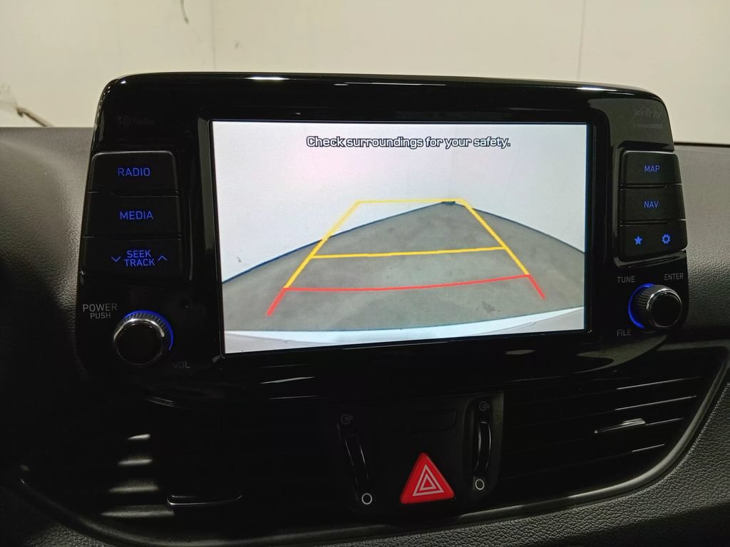 Used 2018 Hyundai Elantra GT w/ Tech Package 03 FWD image 23