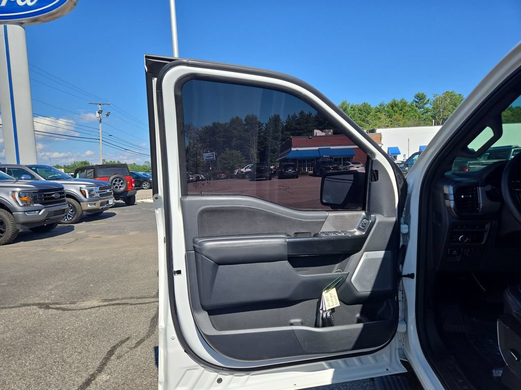 Certified 2023 Ford F150 Platinum w/ Equipment Group 701A High AWD/4WD image 5