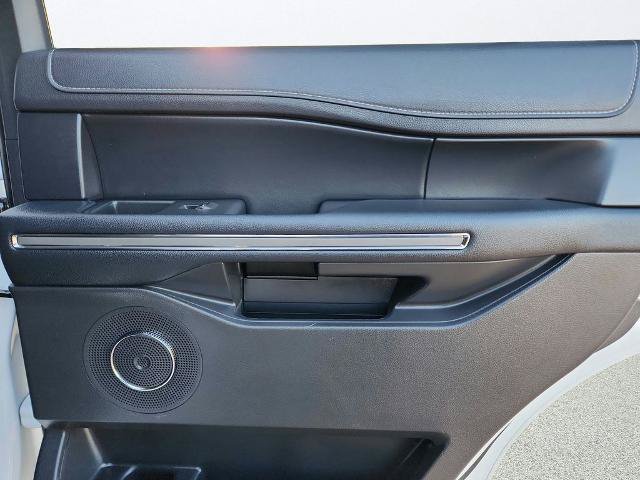 Certified 2024 Ford Expedition XLT RWD image 27