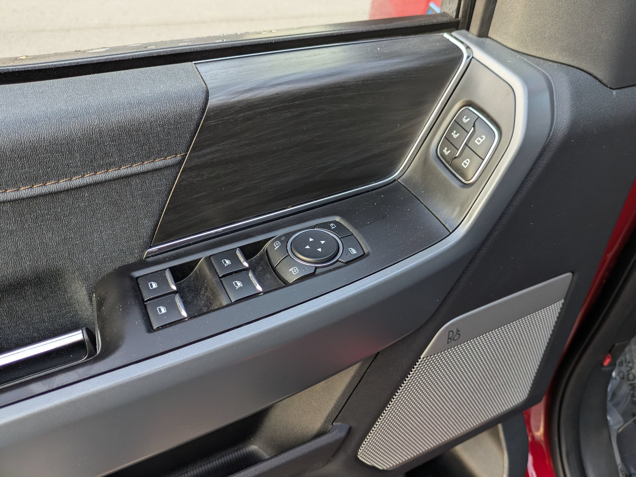Certified 2024 Ford F150 Lightning Lariat AWD/4WD image 18