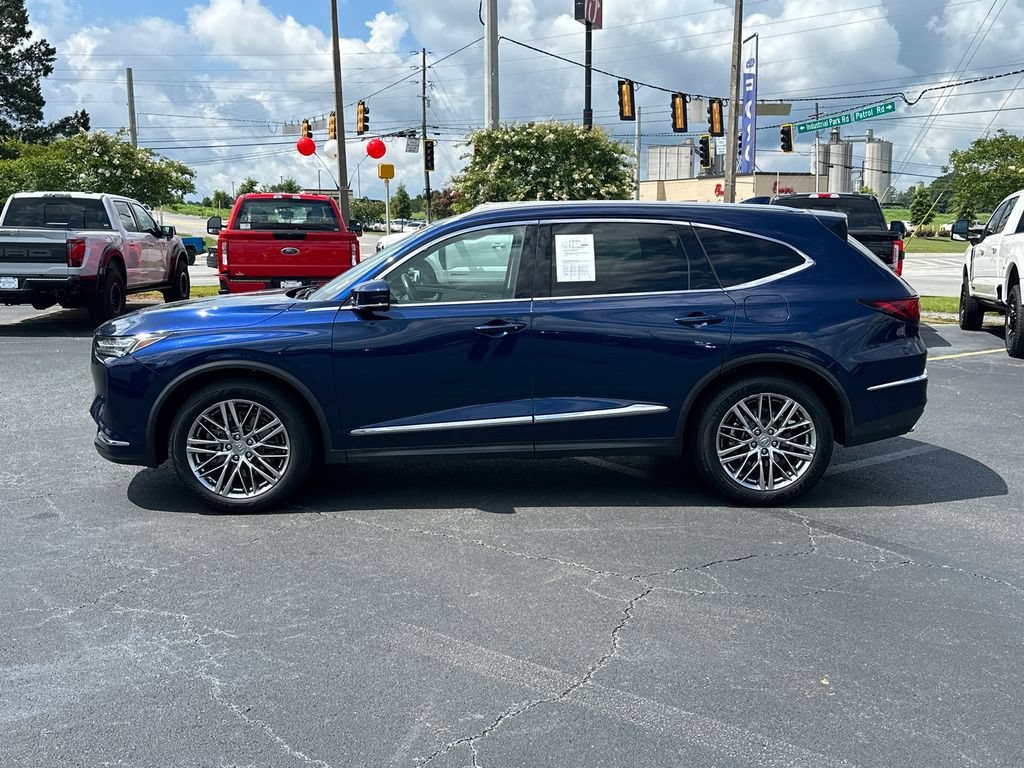 Used 2023 Acura MDX SH-AWD w/ Advance Package image 4
