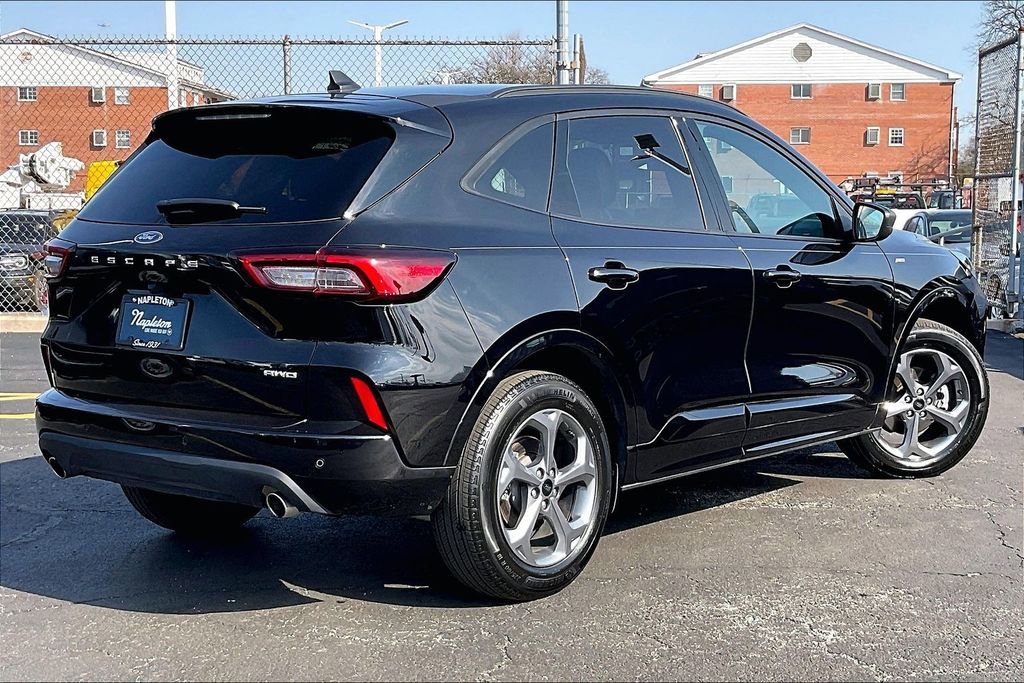 Certified 2024 Ford Escape ST-Line w/ Tech Pack #1 image 11