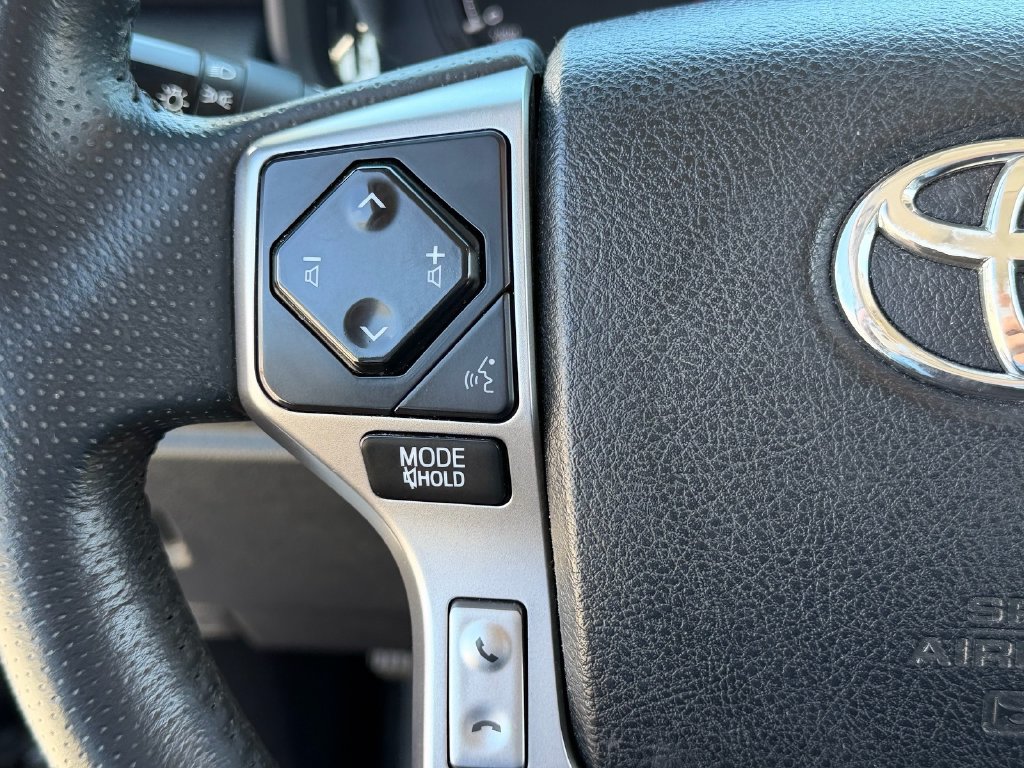 Used 2021 Toyota 4Runner SR5 Premium w/ Moonroof Package RWD image 21