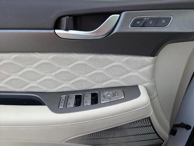 Used 2021 Hyundai Palisade Calligraphy w/ Cargo Package image 16