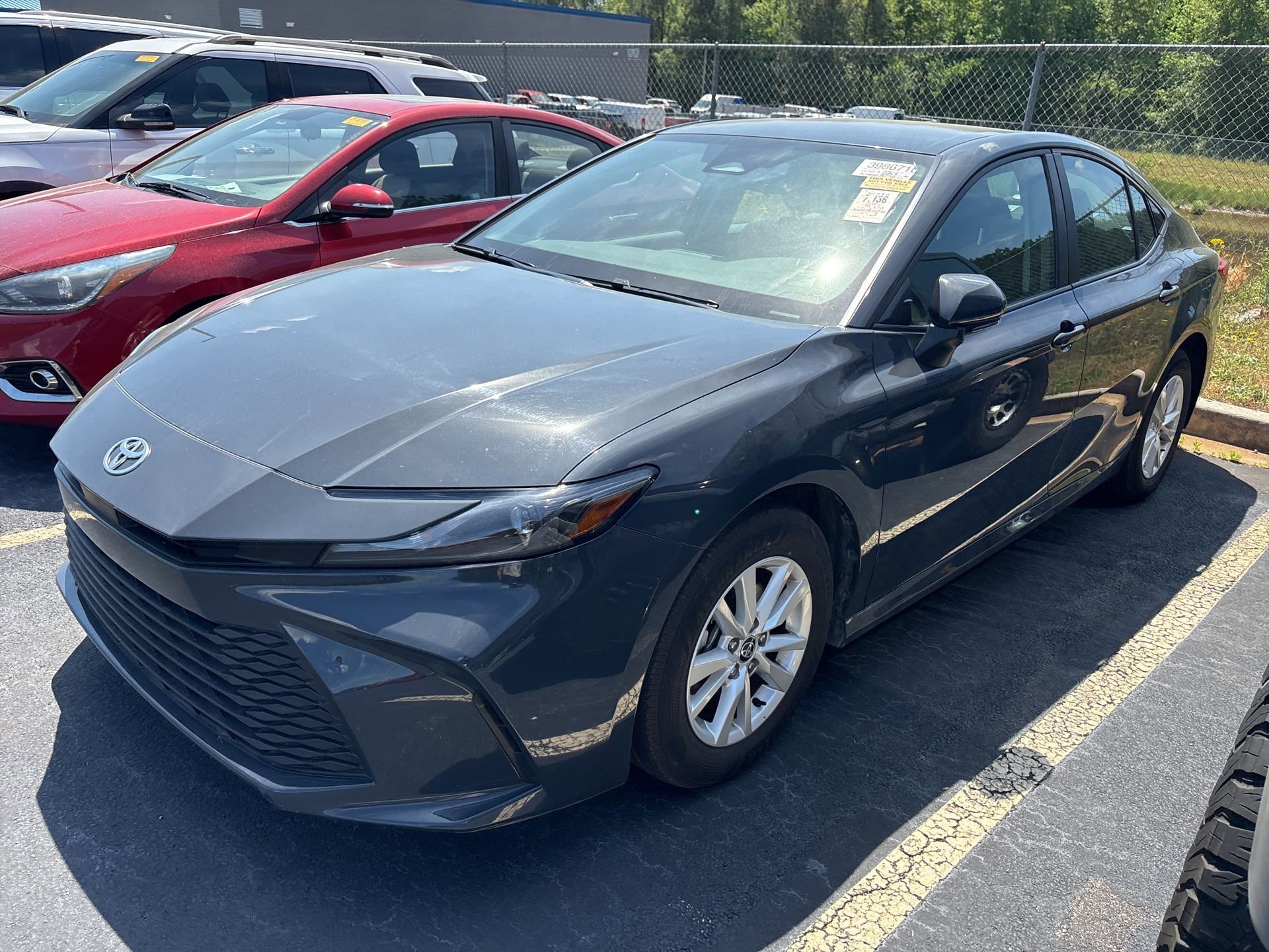Used 2025 Toyota Camry LE FWD image 1