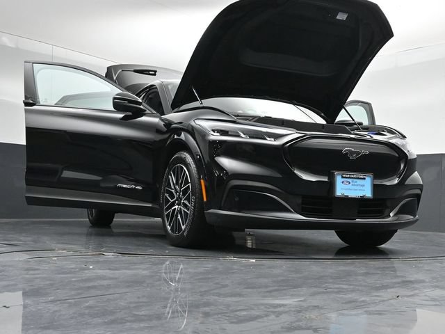 Certified 2025 Ford Mustang Mach-E Premium AWD/4WD image 50