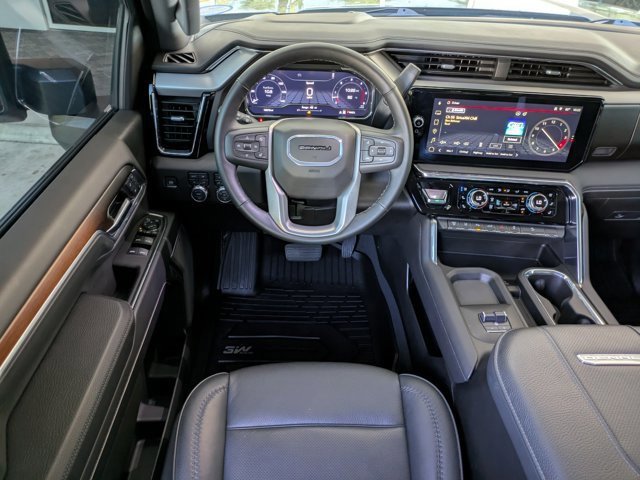 Used 2025 GMC Sierra 2500 Denali w/ Technology Package image 15