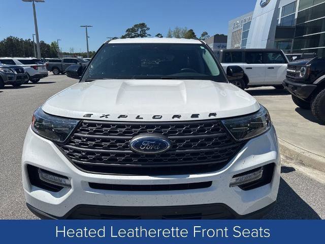 Certified 2023 Ford Explorer XLT w/ Equipment Group 202A image 6
