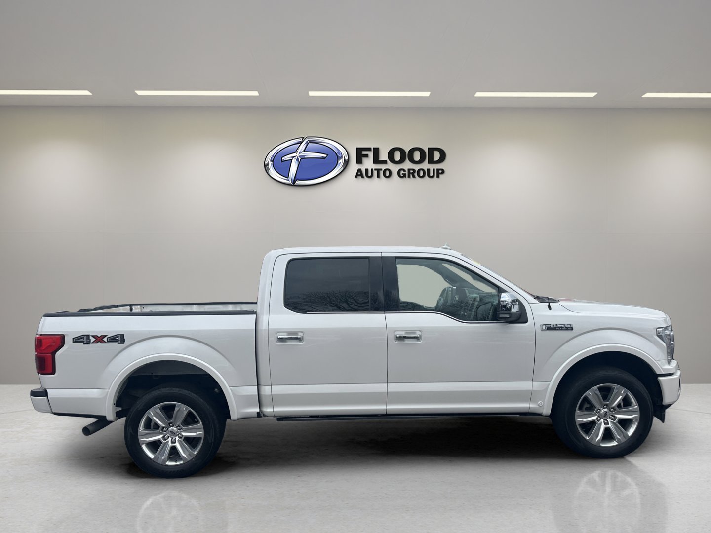 Certified 2019 Ford F150 Platinum w/ Equipment Group 701A Luxury image 5