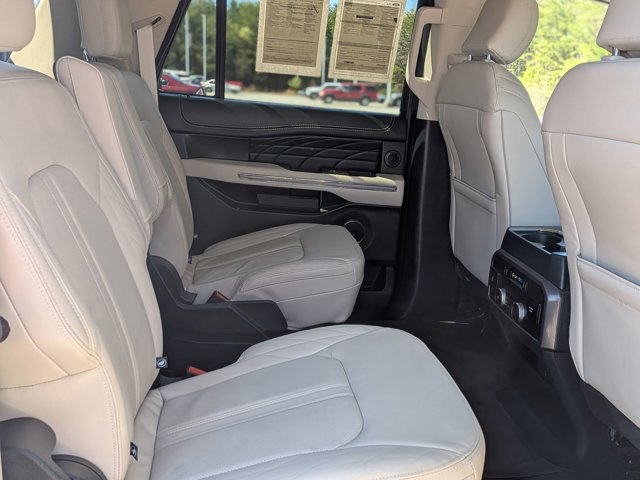 Certified 2024 Ford Expedition Max Platinum image 37
