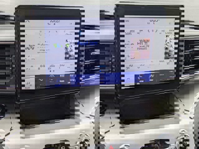 Certified 2022 Ford Explorer XLT w/ Equipment Group 202A image 22