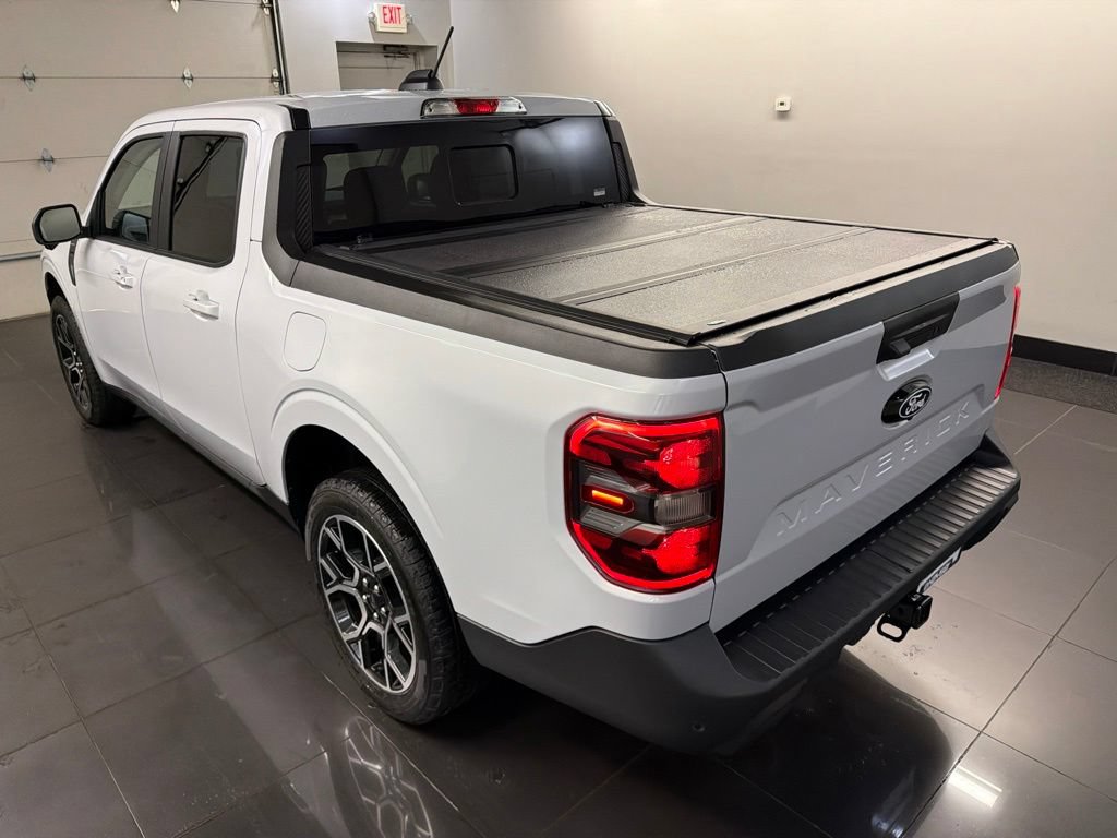 Certified 2025 Ford Maverick Lariat w/ 4K Tow Package AWD/4WD image 4
