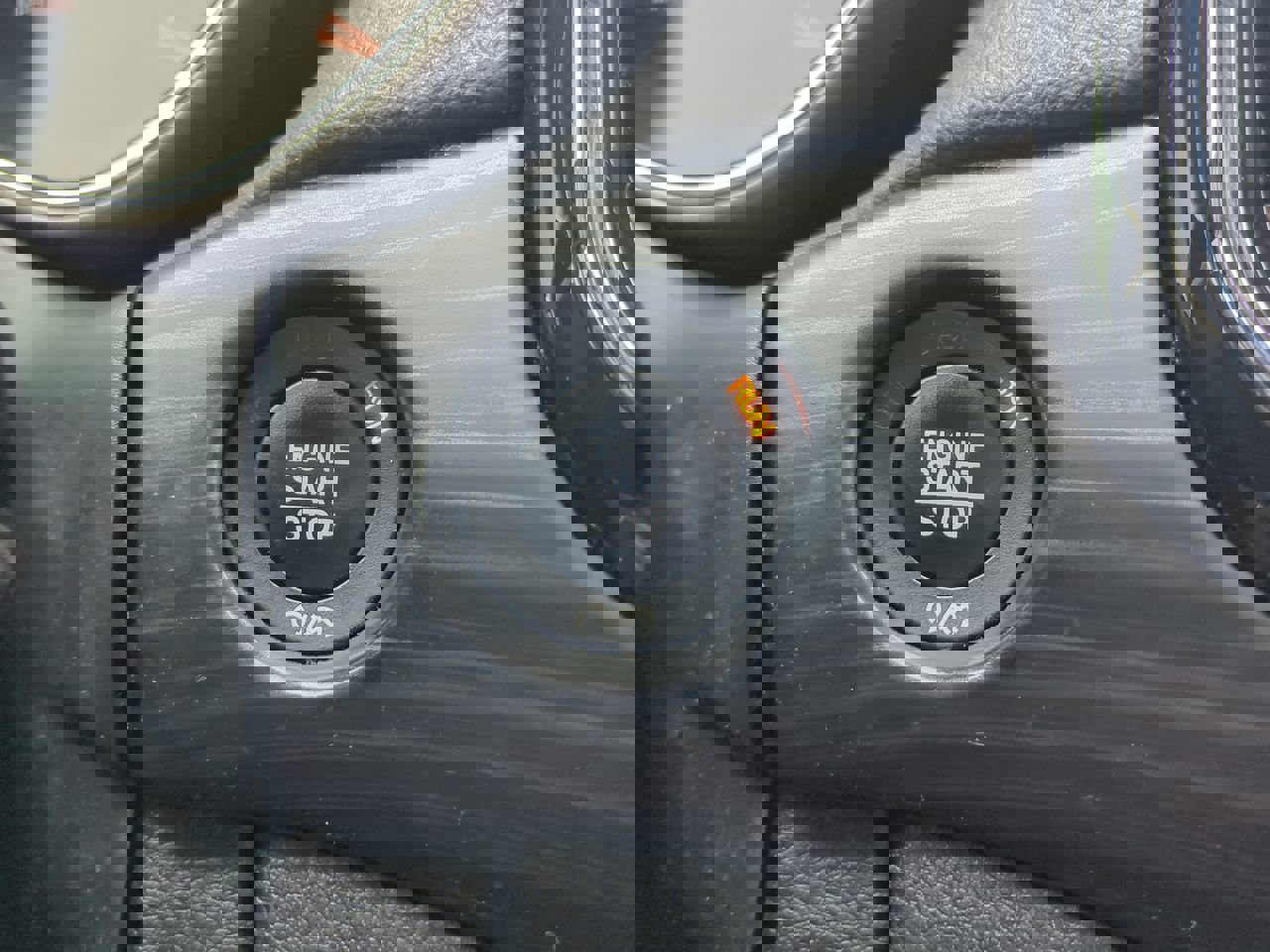 Used 2021 Jeep Grand Cherokee Laredo X image 26