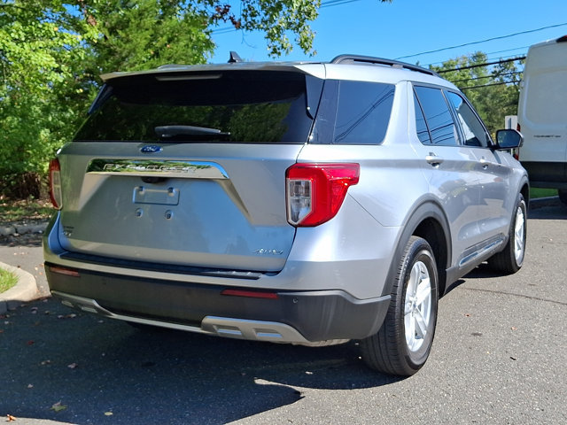 Certified 2024 Ford Explorer XLT w/ Equipment Group 202A AWD/4WD image 10