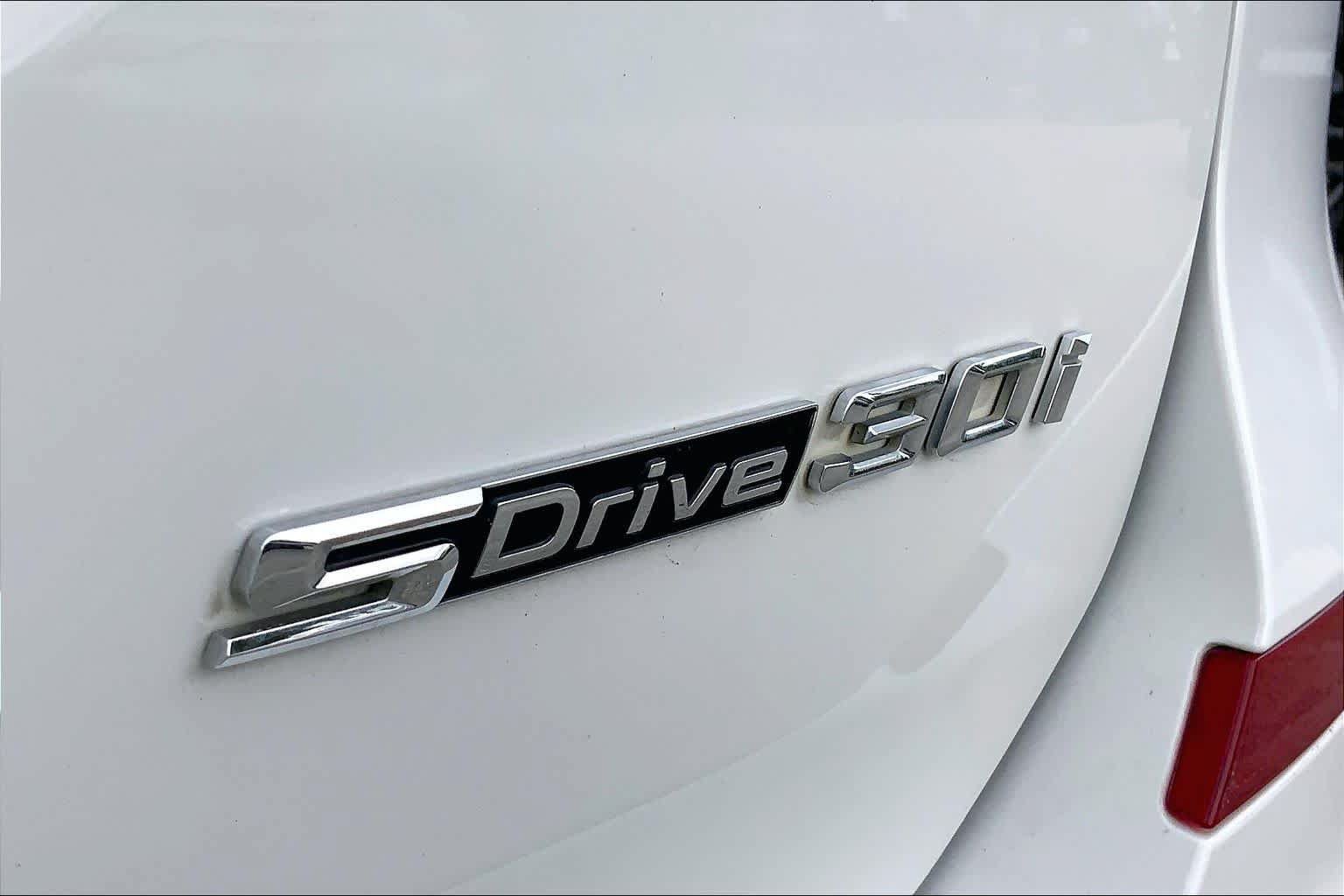 Used 2019 BMW X3 sDrive30i w/ Premium Package RWD image 13