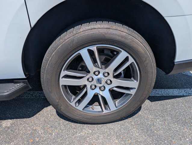 Certified 2024 Ford Expedition Max Limited AWD/4WD image 30