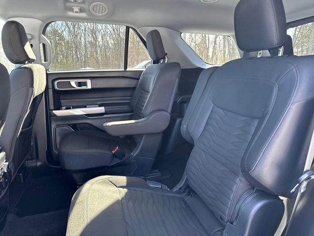 Certified 2021 Ford Explorer XLT w/ Class III Trailer Tow Package image 17