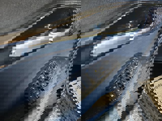 Used 2024 Kia Seltos S image 9