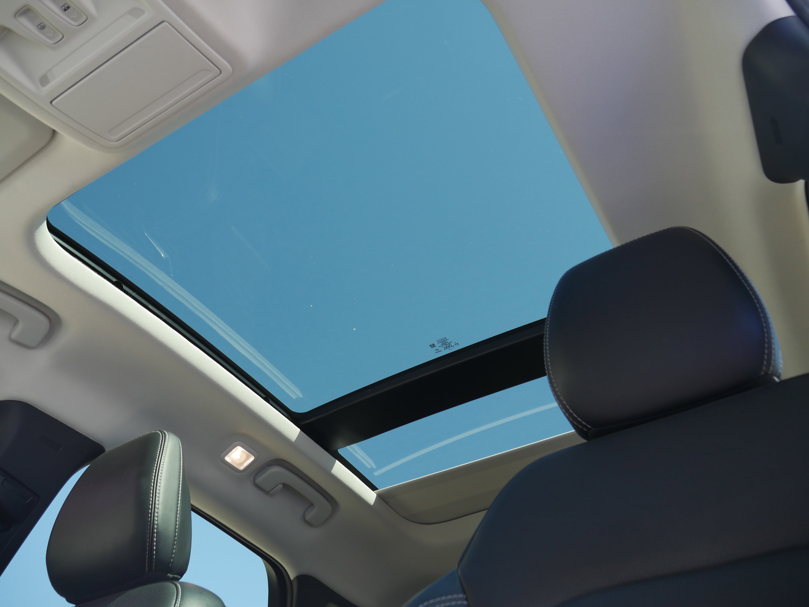 Certified 2025 Ford Escape Platinum AWD/4WD image 5