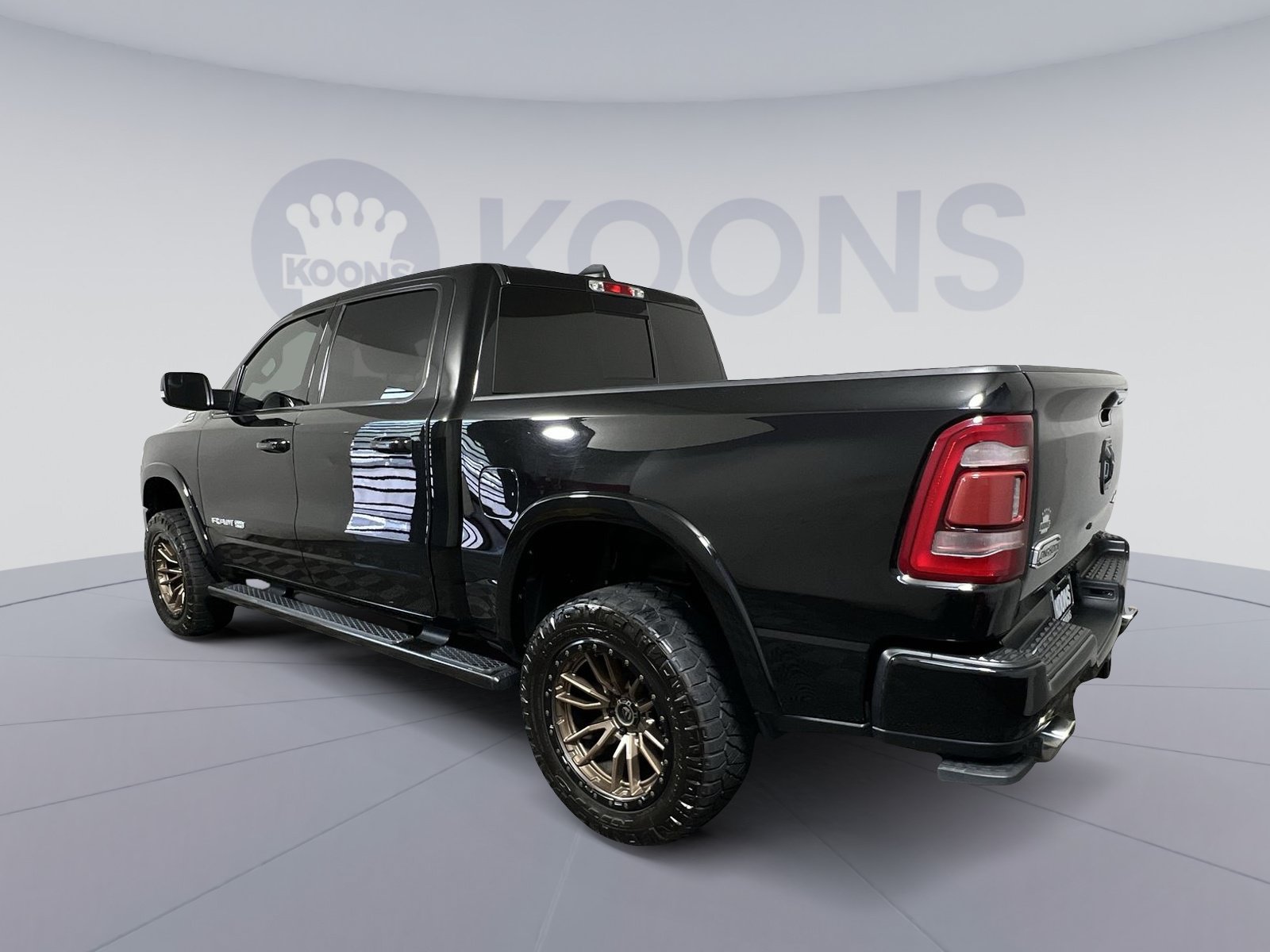 Used 2022 RAM 1500 Limited w/ Trailer Tow Group AWD/4WD image 8