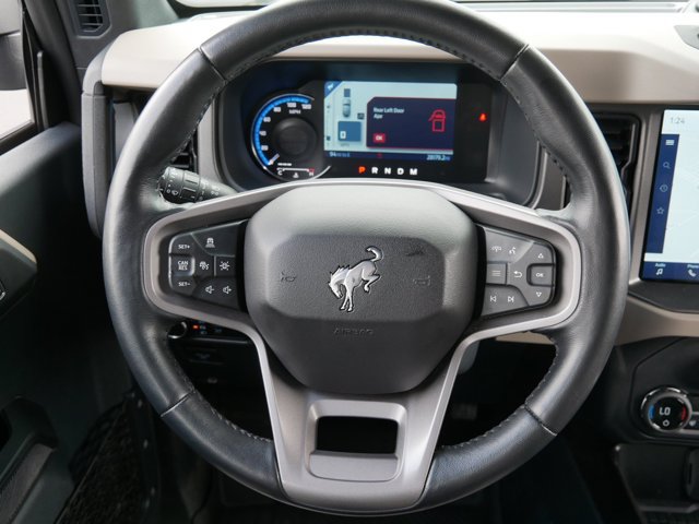 Certified 2024 Ford Bronco Wildtrak AWD/4WD image 16