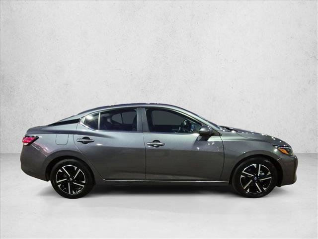Used 2025 Nissan Sentra SV FWD image 4
