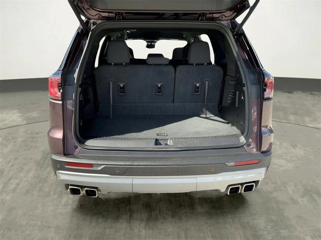 Used 2025 GMC Acadia Elevation image 40