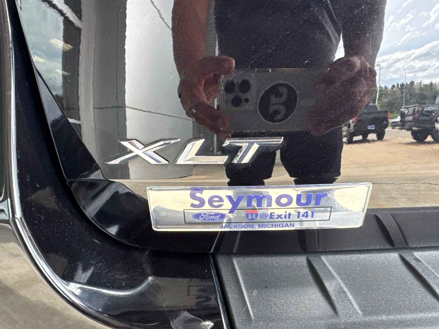 Certified 2023 Ford Explorer XLT AWD/4WD image 16