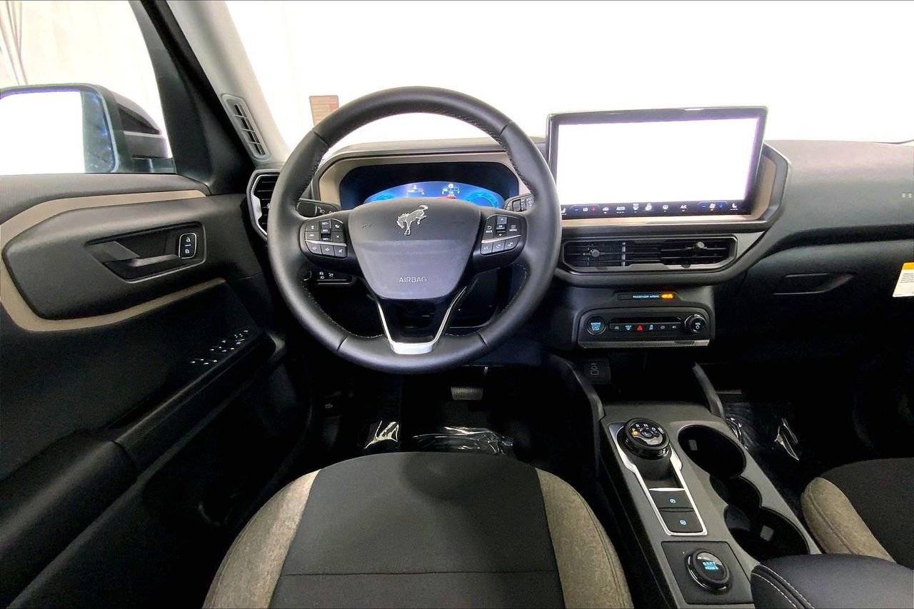 Certified 2025 Ford Bronco Sport Big Bend w/ Convenience Package AWD/4WD image 4