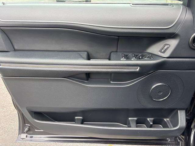 Certified 2024 Ford Expedition XLT AWD/4WD image 12