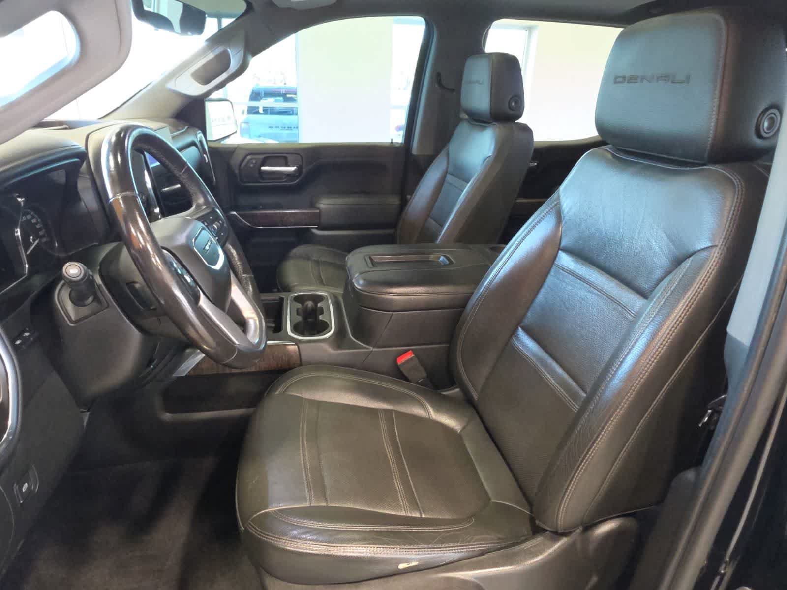Used 2020 GMC Sierra 1500 Denali w/ Denali Ultimate Package AWD/4WD image 18