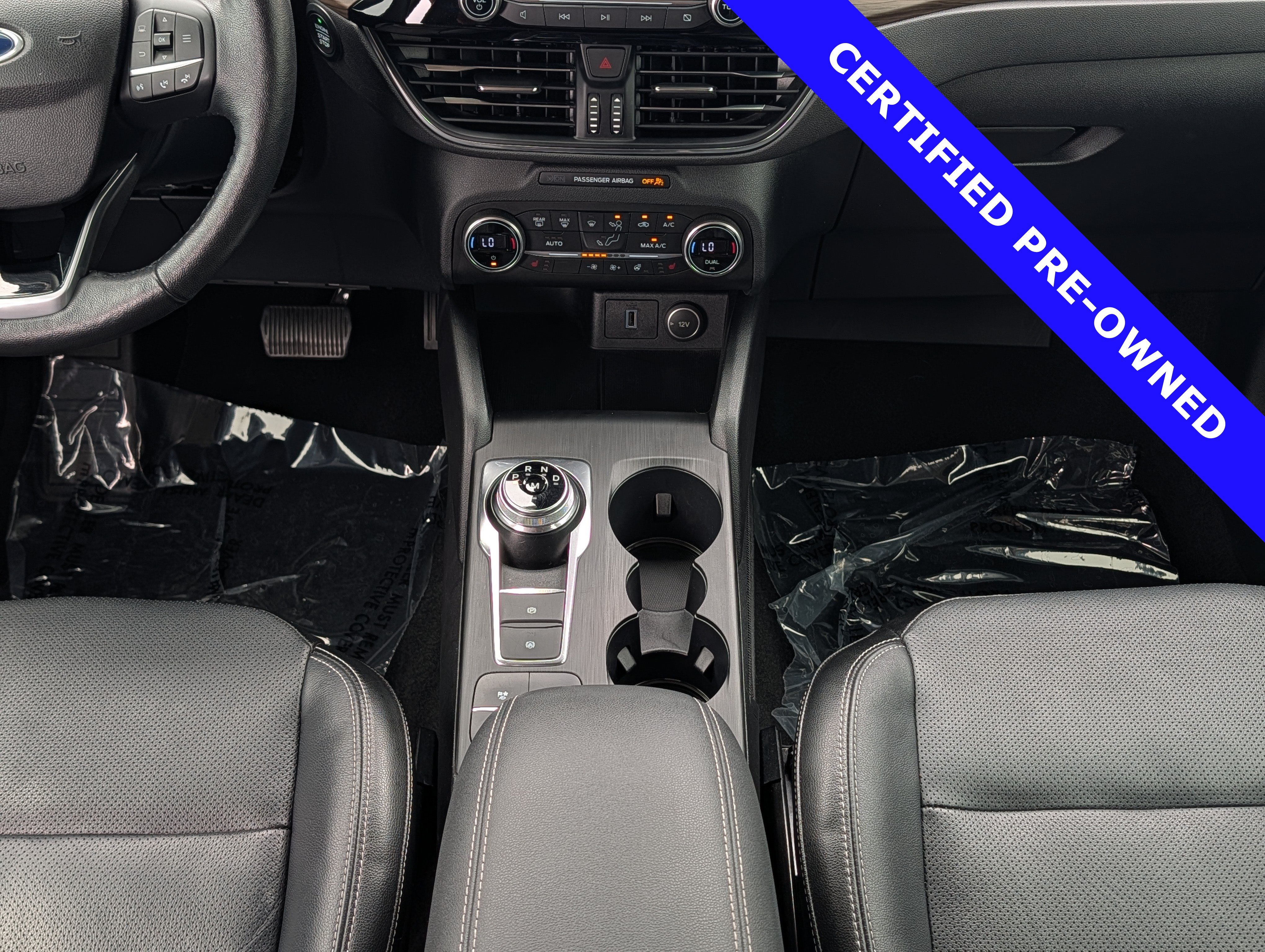 Certified 2020 Ford Escape Titanium AWD/4WD image 16