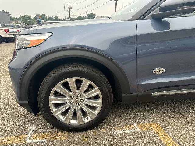 Certified 2021 Ford Explorer King Ranch w/ Premium Technology Package AWD/4WD image 13
