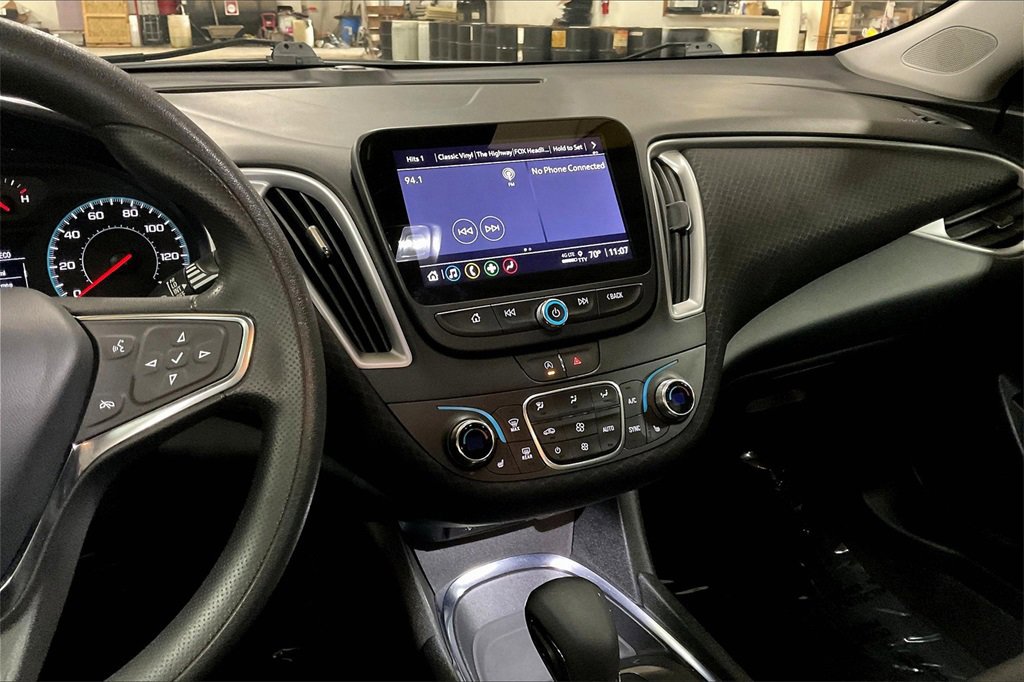 Used 2024 Chevrolet Malibu LT image 8