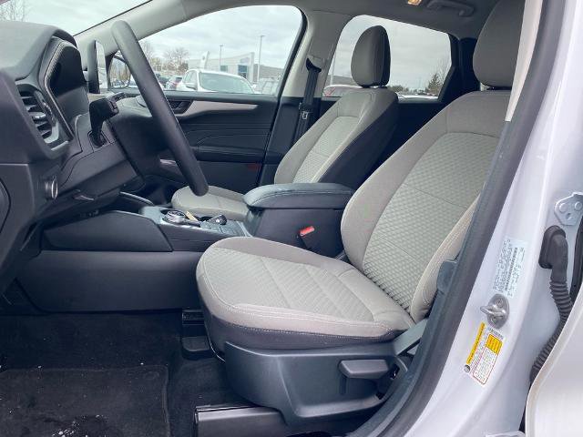 Certified 2022 Ford Escape SE image 9