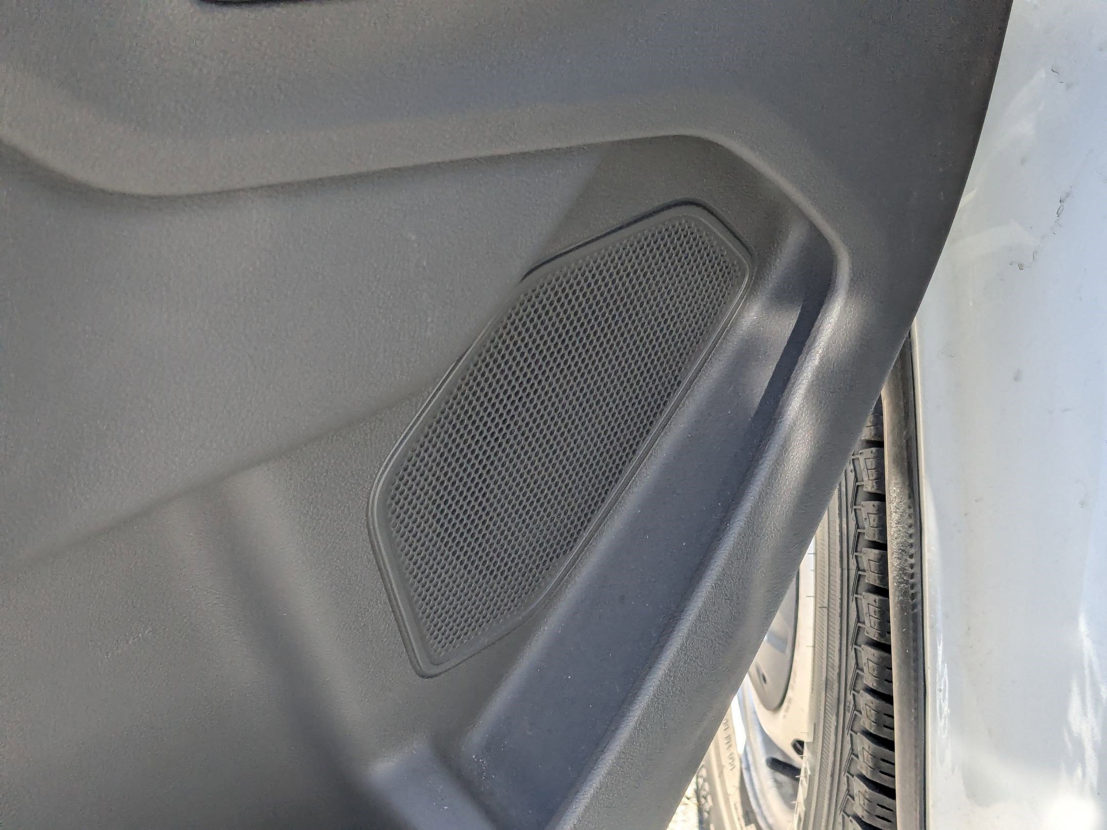 Certified 2024 Ford Transit 150 Low Roof image 18