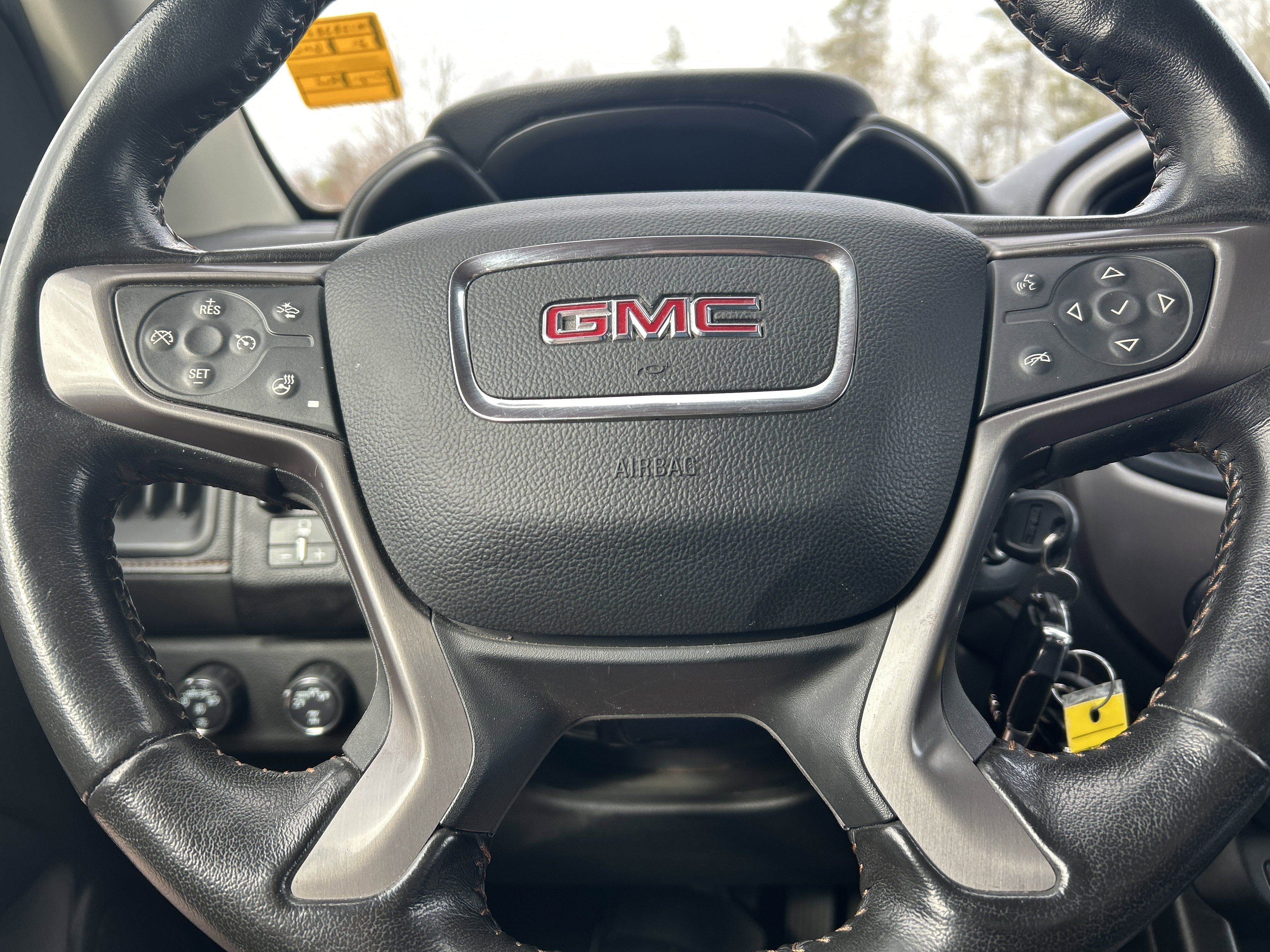 Used 2021 GMC Canyon AT4 w/ Driver Alert Package image 17