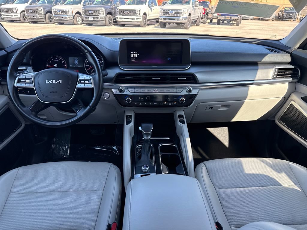 Used 2022 Kia Telluride S image 8