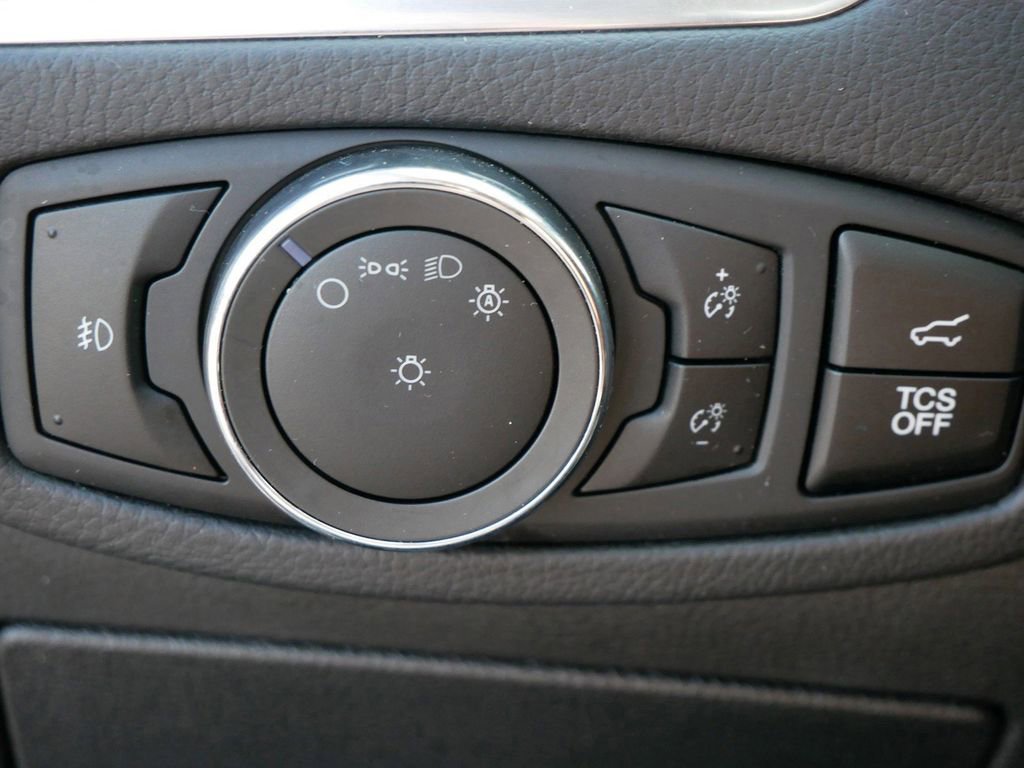 Certified 2024 Ford Edge Titanium image 20