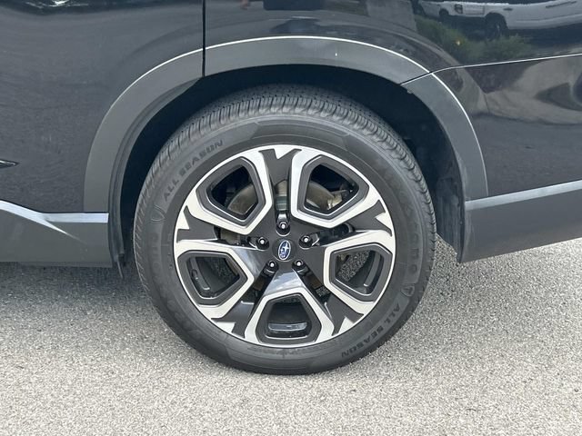 Used 2023 Subaru Ascent Limited AWD/4WD image 14
