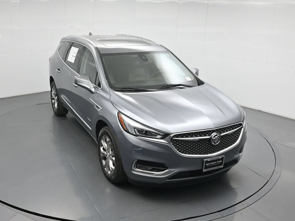 Used 2020 Buick Enclave Avenir w/ Avenir Technology Package FWD image 38
