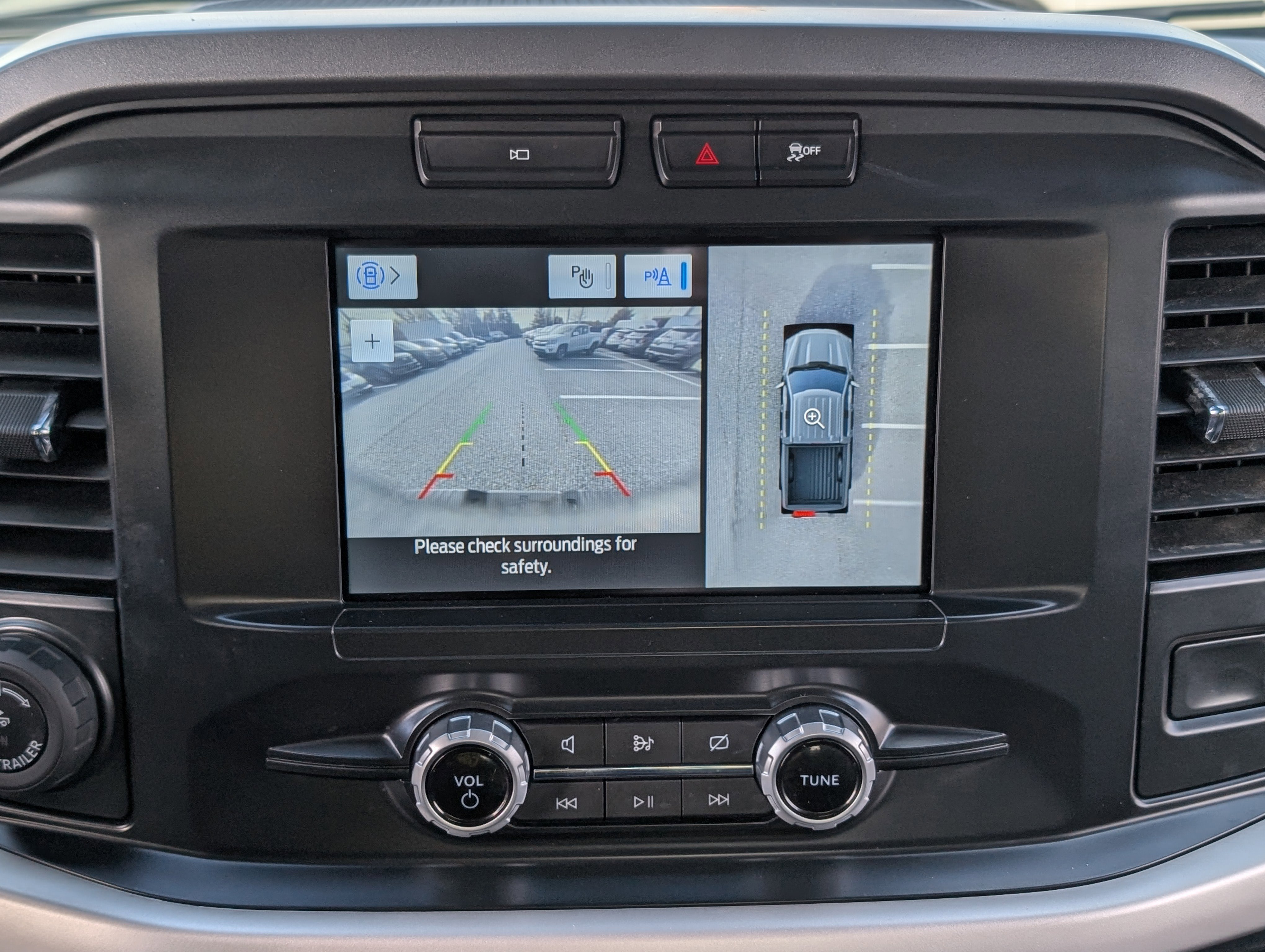 Certified 2022 Ford F150 XLT w/ Equipment Group 301A Mid image 28