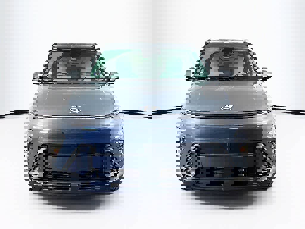 Used 2024 Hyundai Kona SEL image 8