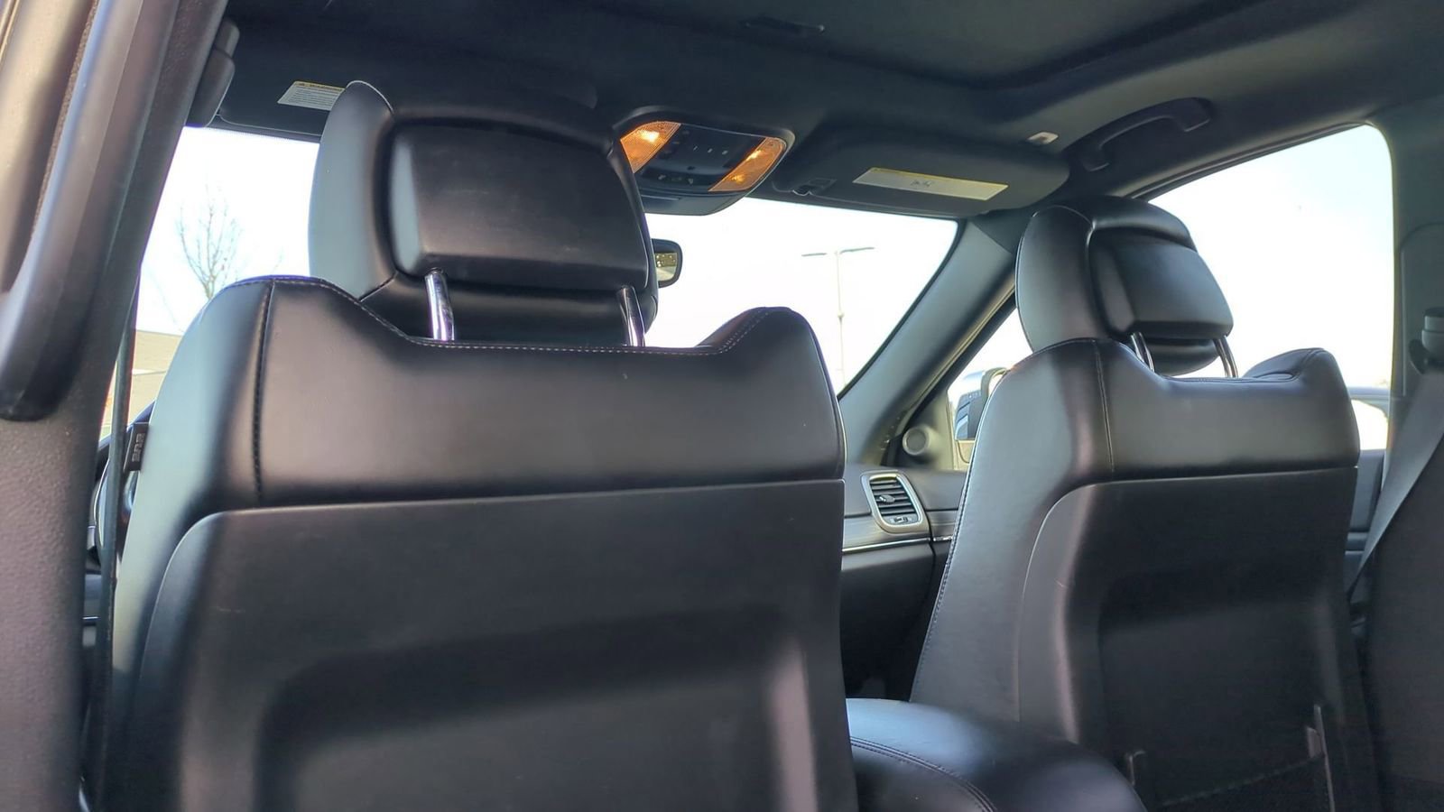 Used 2019 Jeep Grand Cherokee Limited w/ Trailer Tow Group IV image 20