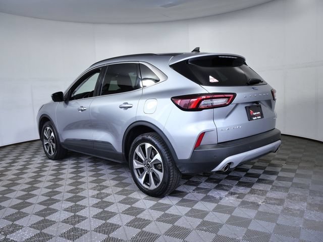 Certified 2024 Ford Escape Platinum AWD/4WD image 4