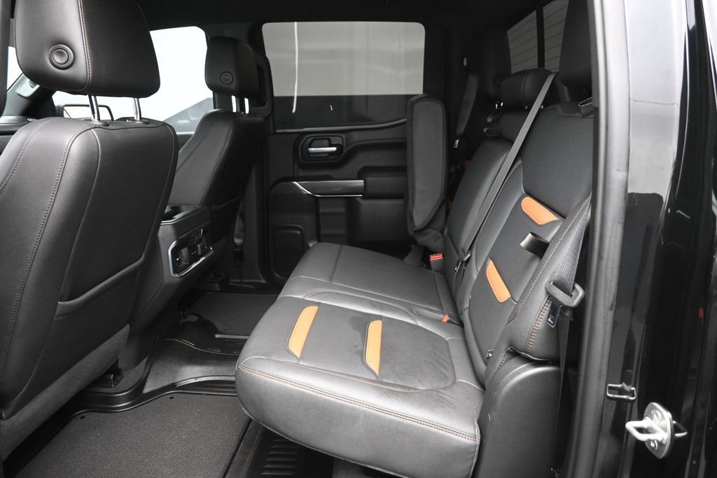 Used 2021 GMC Sierra 1500 AT4 w/ AT4 Premium Package AWD/4WD image 7